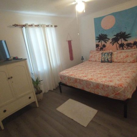Welcome To Pineapple House! ペンサコーラ エクステリア 写真